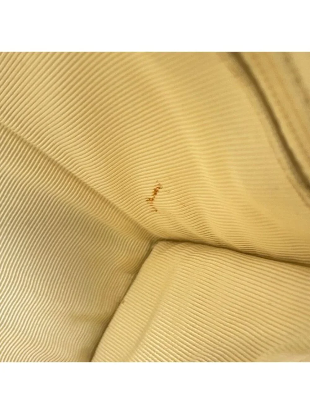 Chanel Waist Bag Quilted Caviar Leather Pouch Light Green - Picture 9 of 10